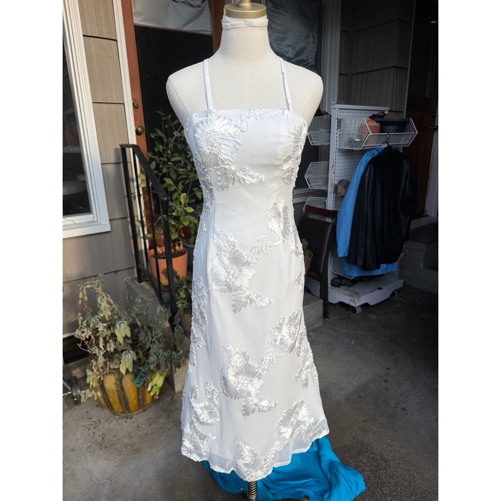 White Satin Floral Embroidered Maxi Gown Sz 4 Convertible Strapless Wedding Prom